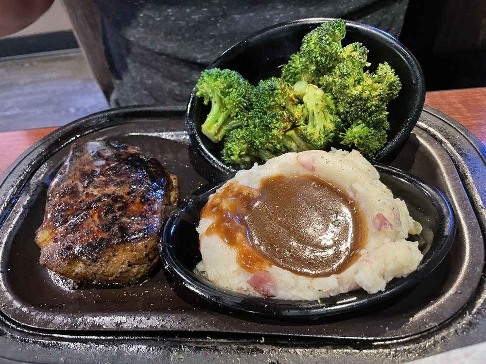Order Sizzling Sirloin Steaks food online from Branns store, Grand Rapids on bringmethat.com