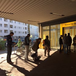 Deutsche Post - Warteschlangen gibt es immer