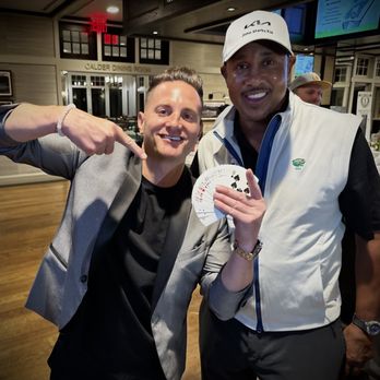 Phil The Magic Man - Magic for John Starks - NY Knicks - Magicians Near Me Phil The Magic Man - Magic for John Starks - NY Knicks - Magicians Near Me