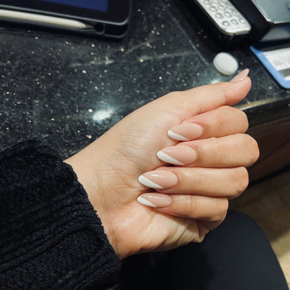 Elite Nails & Spa - Almond shape - Nail Salons Near Me - Downey, California Elite Nails & Spa - Almond shape - Nail Salons Near Me - Downey, California