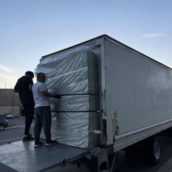 The One Moving - Movers - Movers Near Me - Los Angeles, California The One Moving - Movers - Movers Near Me - Los Angeles, California