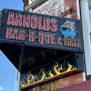 Arnolds BAR-B-QUE & Grill - Neon! - Barbeque Near Me - Memphis, Tennessee Arnolds BAR-B-QUE & Grill - Neon! - Barbeque Near Me - Memphis, Tennessee