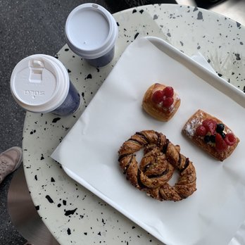 Paris Baguette - Bakeries Near Me - Hilton Head, South Carolina Paris Baguette - Bakeries Near Me - Hilton Head, South Carolina