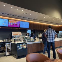 Starbucks - New interior!
