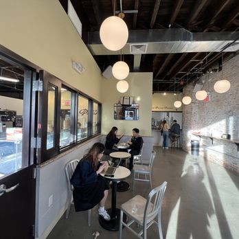 Caffè Panna - indoor seating - Ice Cream & Frozen Yogurt Near Me - Brooklyn, New York