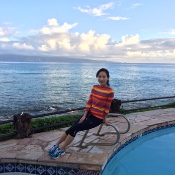 Noelani Condominium Resort - Pool and hot tub overlooking the ocean - Vacation Rentals Near Me - Lahaina, Hawaii
