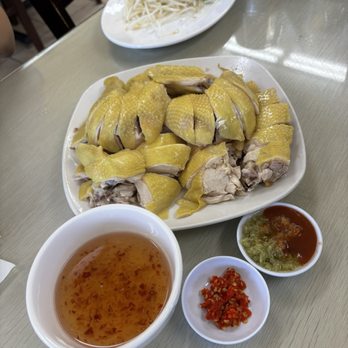 Wing Wah Pho Ga - Vietnamese Near Me - Oakland, California Wing Wah Pho Ga - Vietnamese Near Me - Oakland, California