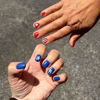 Elegant Nails & Spa - Festive nails - Nail Salons Near Me - Goleta, California