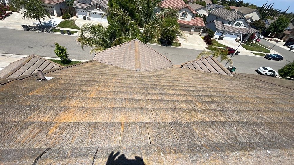 Slide of Hire Mikey's