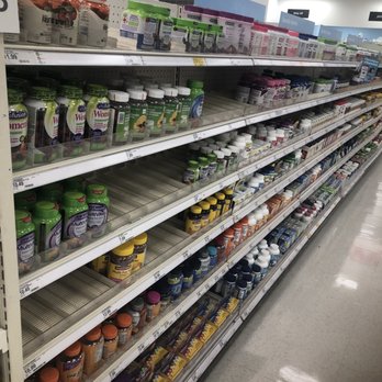 CVS PHARMACY - Updated November 2025 - 20 Photos - 7600 N Blackstone ...