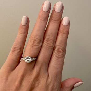 Candy Nails - Nail Salons Near Me - Hyde Park, New York