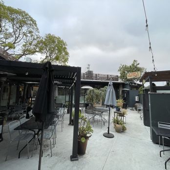 Top Hatters Kitchen and Bar - Exterior - Asian Fusion Near Me - San Leandro, California Top Hatters Kitchen and Bar - Exterior - Asian Fusion Near Me - San Leandro, California