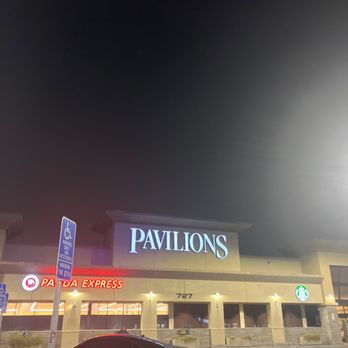 Pavilions - a parking lot at night - Grocery Near Me - Los Angeles, California Pavilions - a parking lot at night - Grocery Near Me - Los Angeles, California