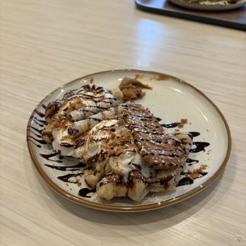 Cafe Auburndale - Cookie butter croffle - Coffee & Tea Near Me - Flushing, New York Cafe Auburndale - Cookie butter croffle - Coffee & Tea Near Me - Flushing, New York