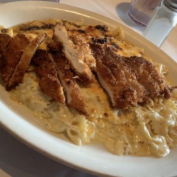 Robke’s - Mac and cheese with a chicken cutlet on top - American Near Me - Northport, New York