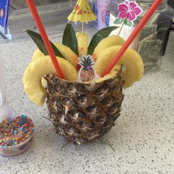House of Ice Cream - Virgin piña colada w dip n dots
