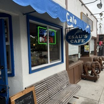 Esau's Cafe - Sidewalk approach.  Authentic vintage - Breakfast & Brunch Near Me - Carpinteria, California