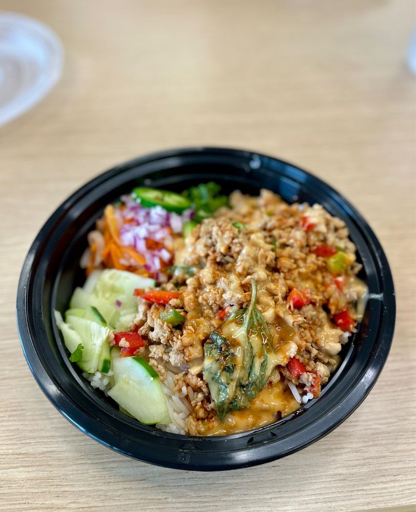 CHICAGO LUNCHBOX CLOSED Updated August 2024 39 Photos & 61