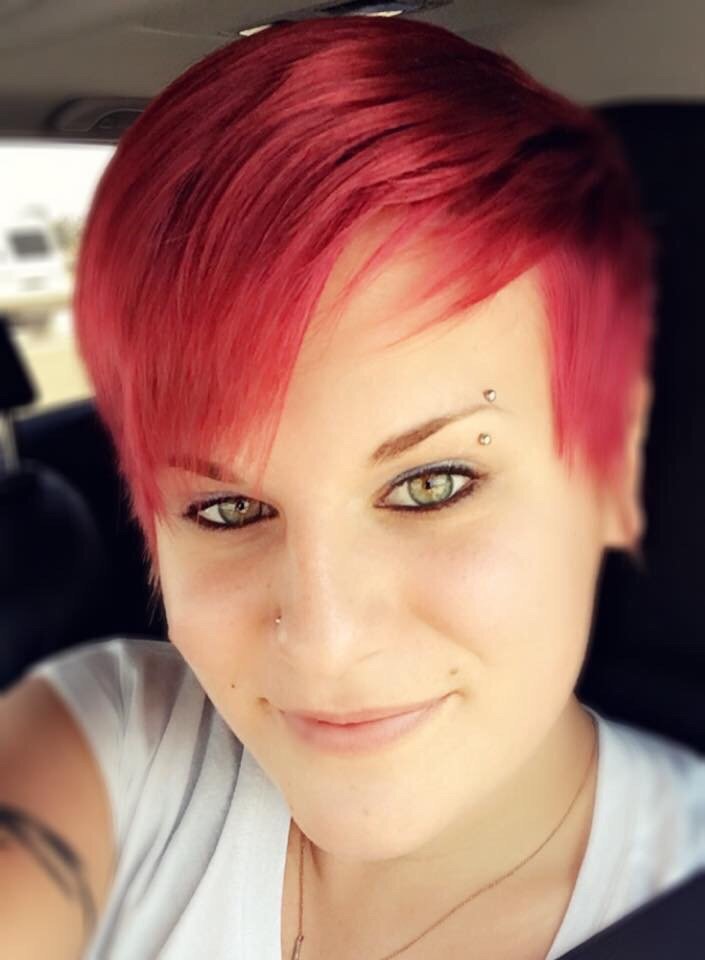 Hair By Marlowe Logo