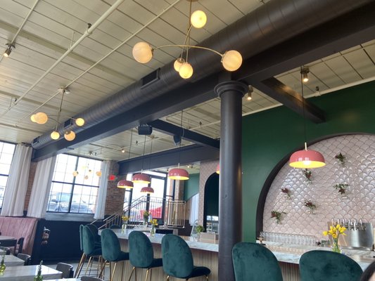 Petit Poutinerie by null