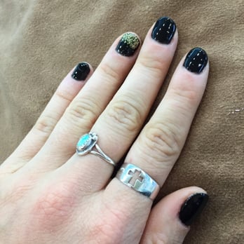 Happiness Nails & Spa - Shellac manicure - Nail Salons Near Me - Encinitas, California