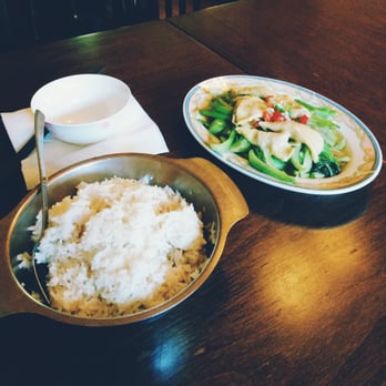 Asia Deli - Pak choi with steamed egg filled with meat and a decent amount of rice. - Chinese Near Me - Berlin, BE