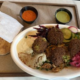 Salad with Falafal Salad with Falafal