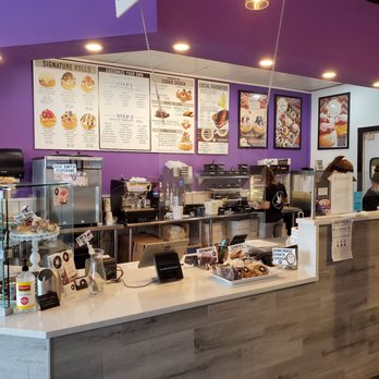 Cinnaholic - Bakeries Near Me - Dunwoody, Georgia