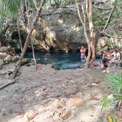 Cenote Jardín del Edén