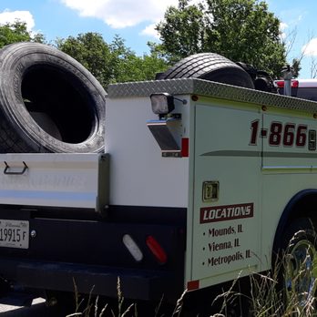 Britton's Wrecker Service - Towing Near Me - Vienna, Illinois Britton's Wrecker Service - Towing Near Me - Vienna, Illinois