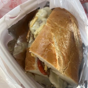 La Cubana - pan con bistec - Food Trucks Near Me La Cubana - pan con bistec - Food Trucks Near Me