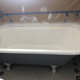 Resurfaced bathtub Resurfaced bathtub