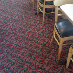 Wendy's - Ugly carpet