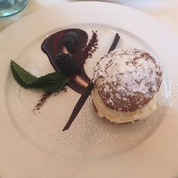 Le Yaca - French Near Me - Williamsburg, Virginia