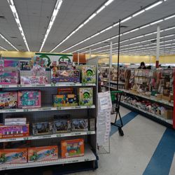 Dollar Tree - No signs above the aisles-maybe OK