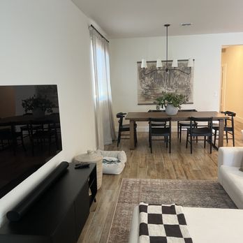 Optimum Cleaning Services - Dining Room Cleaning - Home Cleaning Near Me - Scottsdale, Arizona Optimum Cleaning Services - Dining Room Cleaning - Home Cleaning Near Me - Scottsdale, Arizona