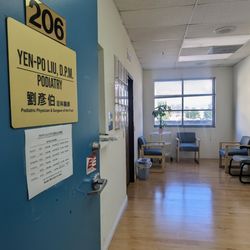 Yen-Po Liu, D.P.M.