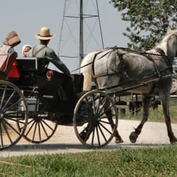 Delano Farm Market - Mennonite family leaving store.