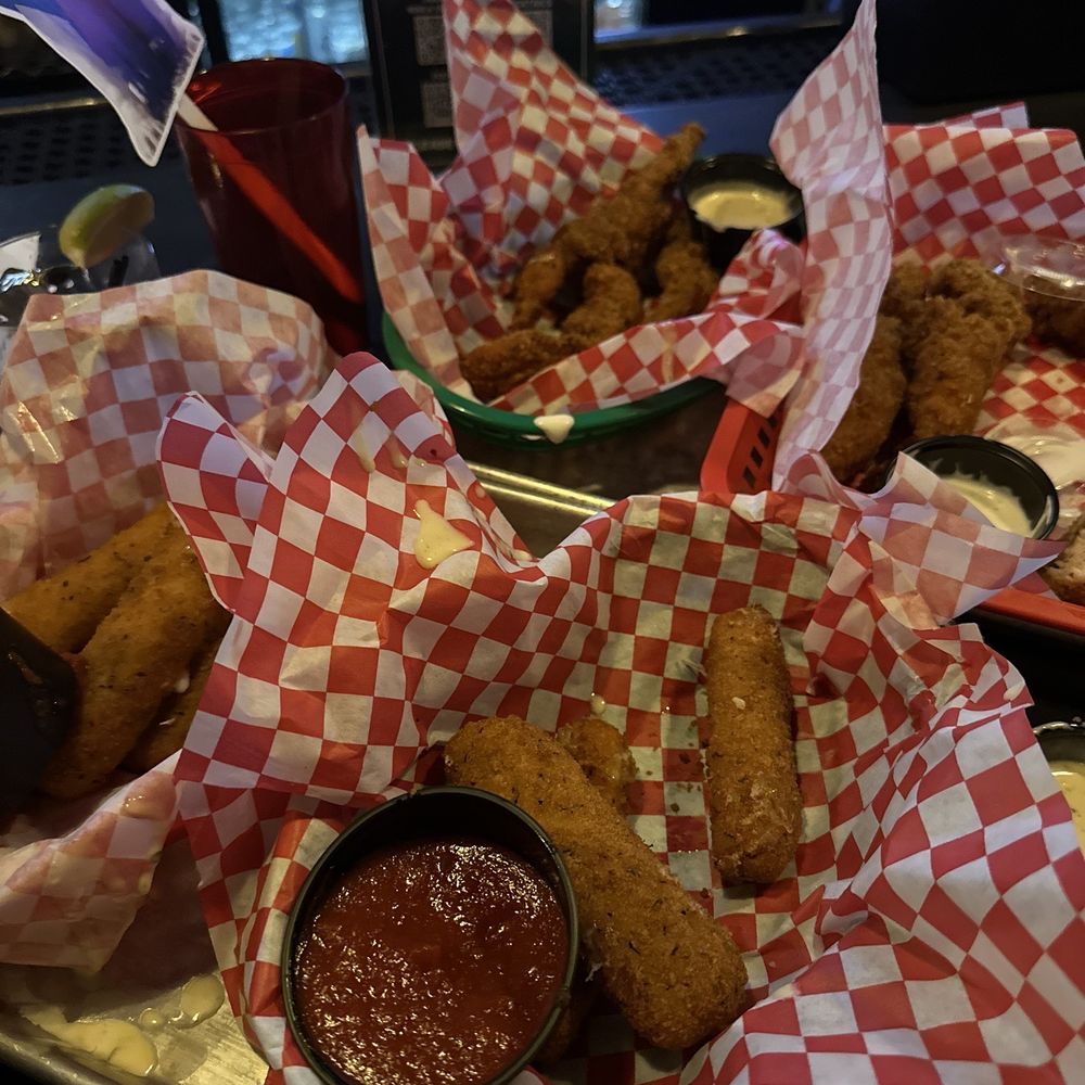 Franklin Hall - Mozzarella's Sticks and Chicken Fingers - Sports Bars Near Me - Washington, DC, District of Columbia Franklin Hall - Mozzarella's Sticks and Chicken Fingers - Sports Bars Near Me - Washington, DC, District of Columbia