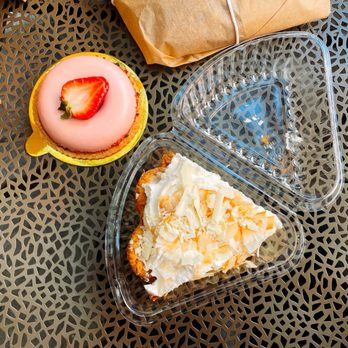 Dahlia Bakery - Bakeries Near Me - Seattle, Washington