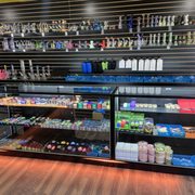 cigarette world stockdale Hwy, CA, CA - Last Updated July 2026 cigarette world stockdale Shisha.com
