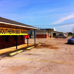 South's Best BBQ - They get busy during the lunch rush, so they add extra parking.