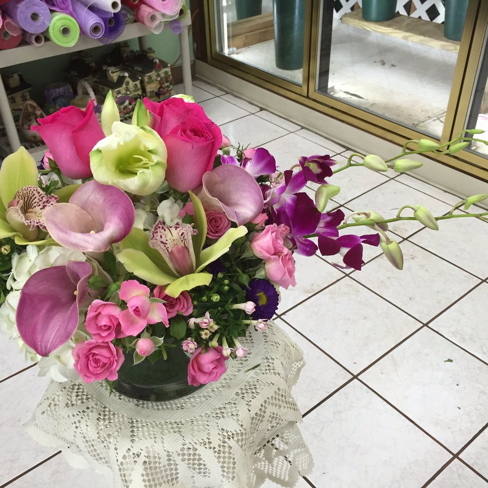 They are so fresh and beautiful. Thank you so much! Whoever said that they weren't are delusional. So beautiful They are so fresh and beautiful. Thank you so much! Whoever said that they weren't are delusional. So beautiful