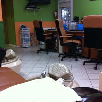 Crystal Nails Spa - Nail Salons Near Me - San Leandro, California