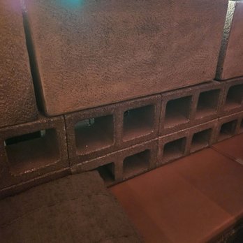 Vera Cocina & بار - Cinderblock back seating - Mexican Near Me - Washington, DC, District of Columbia