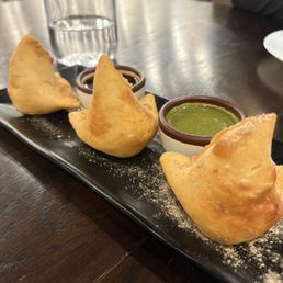 Samosa Samosa
