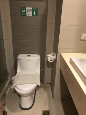Go Hotels Iloilo by null