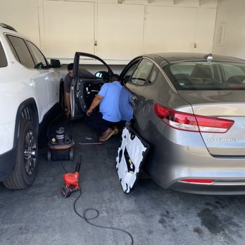 Auto Glass Force - 2014 Kia Optima driver door glass replacement in San Juan. - Auto Glass Services Near Me - San Clemente, California Auto Glass Force - 2014 Kia Optima driver door glass replacement in San Juan. - Auto Glass Services Near Me - San Clemente, California