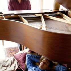 Under the Piano - Sound Spa for Body, Mind & Soul