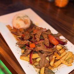 Lomo Saltado